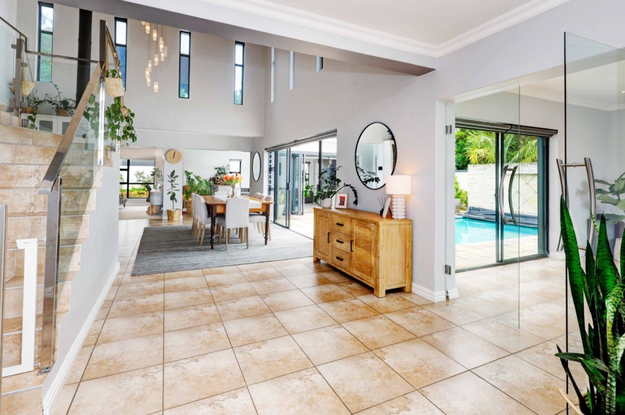 4 Bedroom Property for Sale in Van Riebeeckshof Western Cape